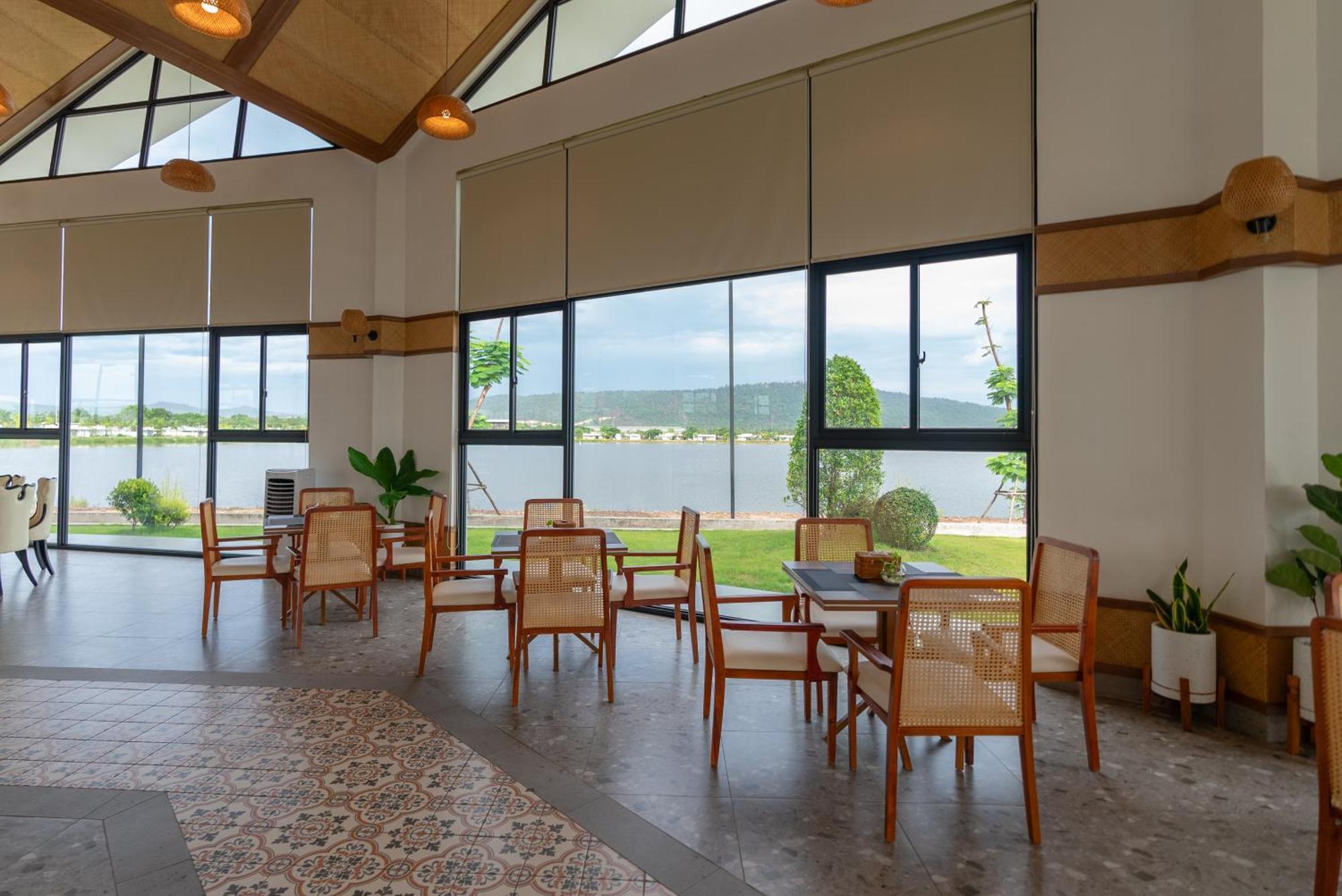 Wonderland Suites And Resort Sihanoukville Buitenkant foto